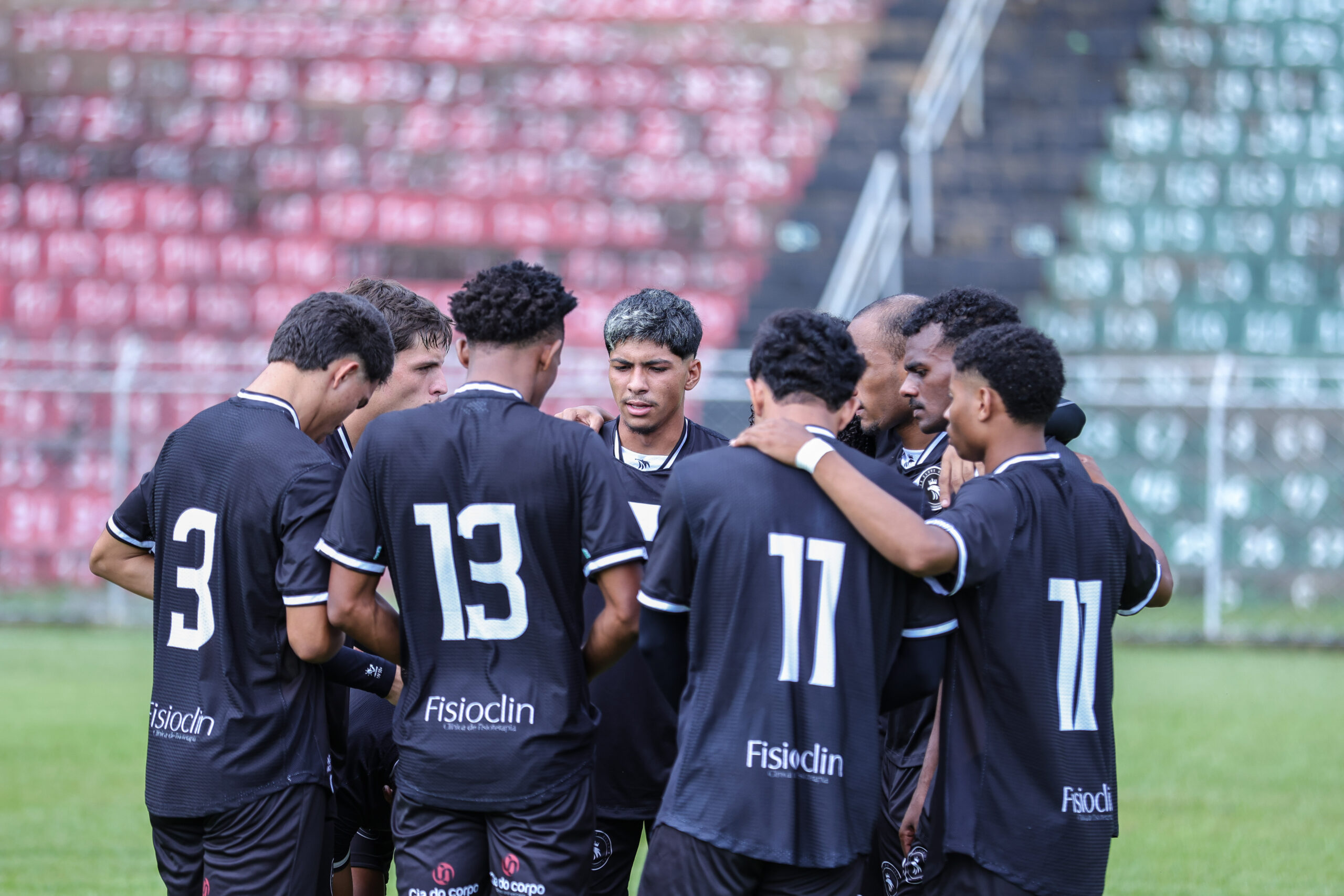 Villa Real intensifica preparação e projeta duelo contra o Inter de Minas fora de casa